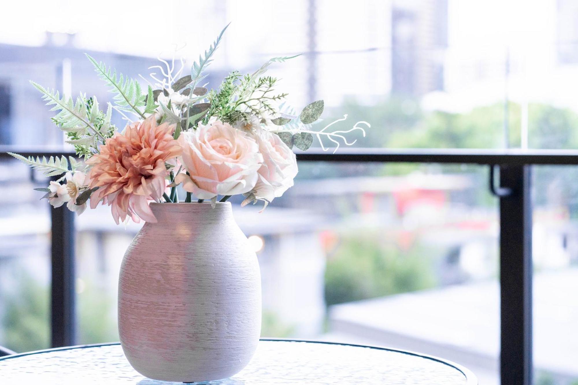 Apartment Urban Elegance 2b2b W Parking, Pool South Brisbane
